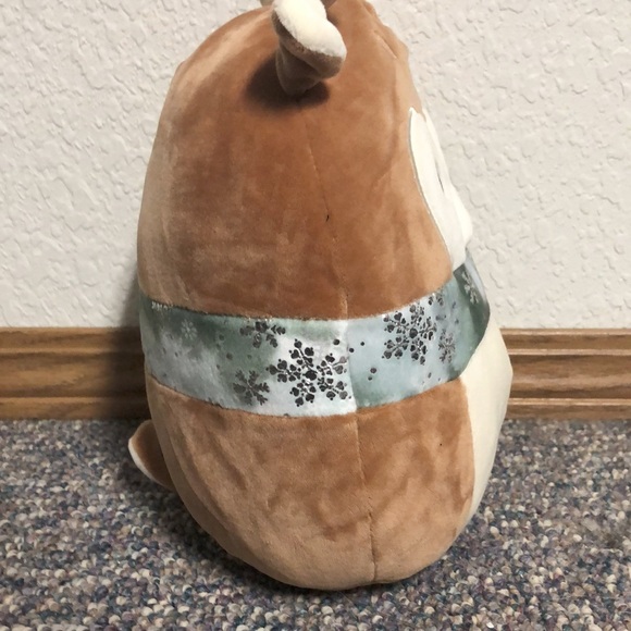 Dawn Squishmallow Christmas Edition - Picture 4 of 5